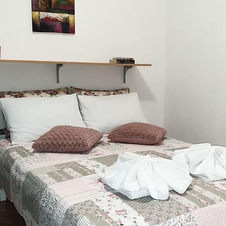 Alex Apartment Zemun Екстер'єр фото
